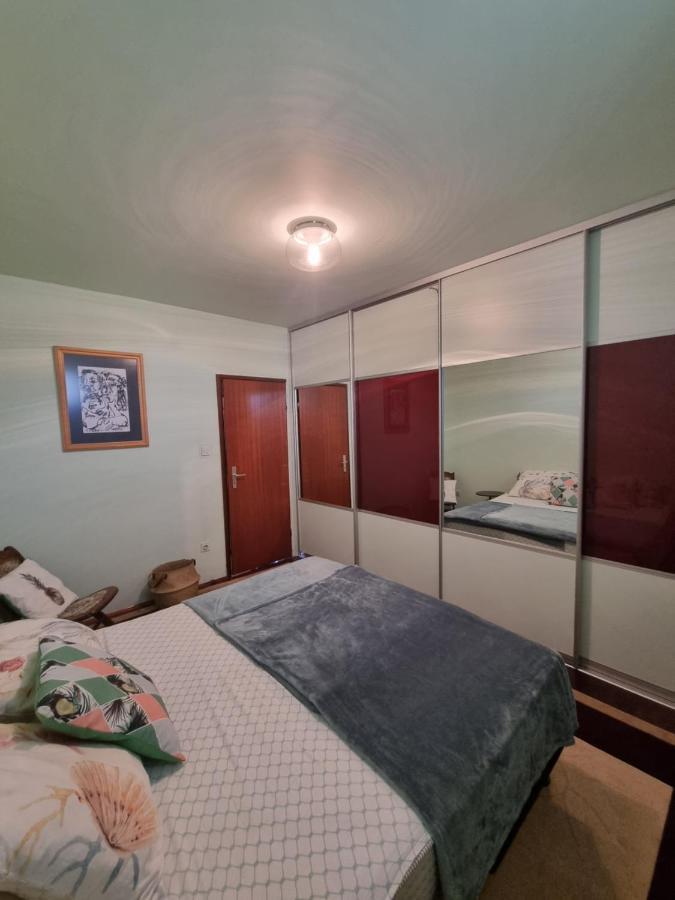 Apartment Gordan โตรกีร์ ภายนอก รูปภาพ